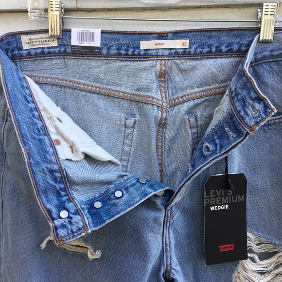 New Levi’s Premium Wedgie High Rise tapered jeans - Picture 3 of 8